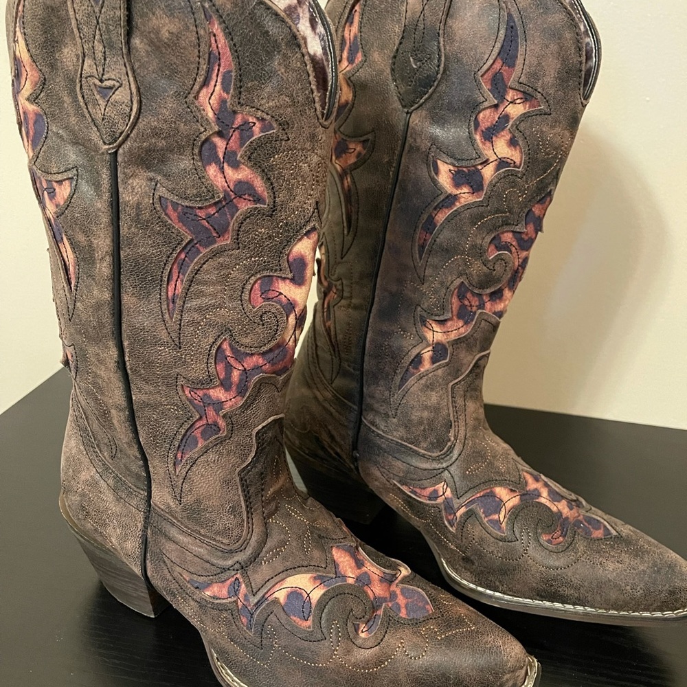 Womens cowboy boots